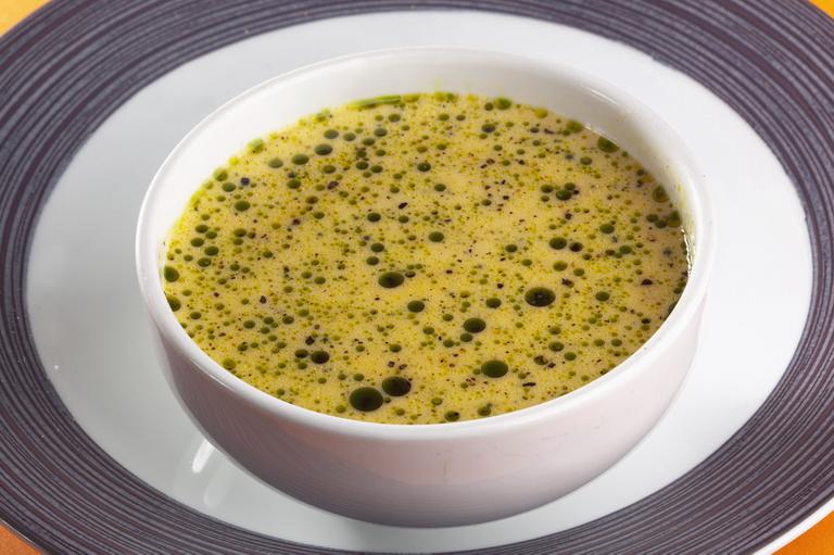 Cozinha Rápida: Creme de ouriço com salsa e azeite
