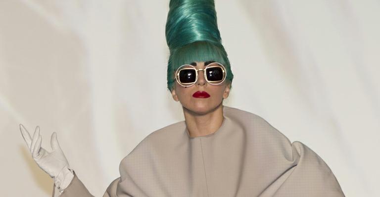 Lady Gaga: novidades no 1000º tweet