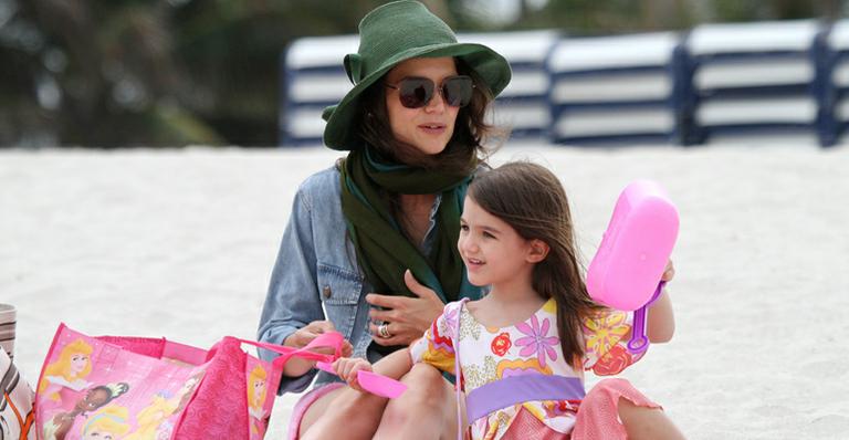 Katie: ‘Suri é minha crítica de estilo’