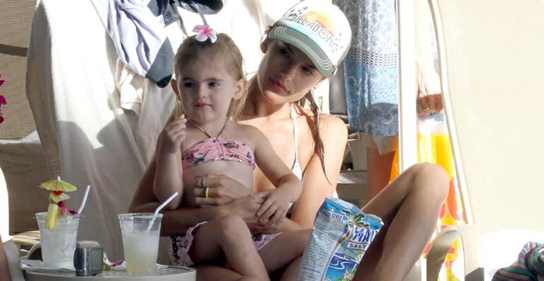 As férias em família de Alê Ambrosio