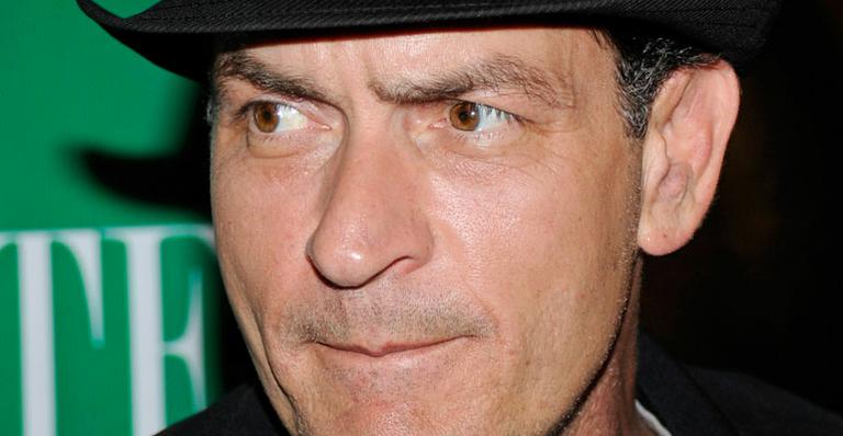 Charlie Sheen: festa para funeral na TV