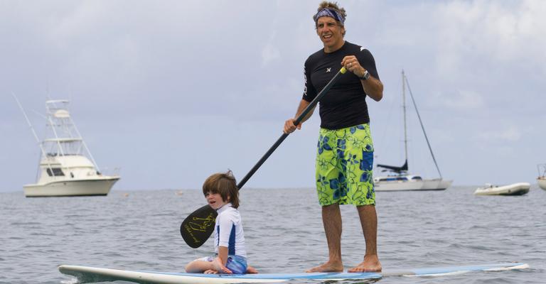 Ben Stiller e Quinlin ao mar