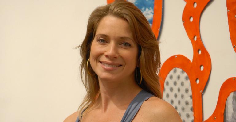 Letícia Spiller encara drama em Malhação