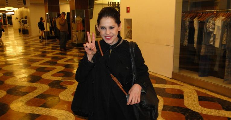 Bárbara Paz na torcida por Giane