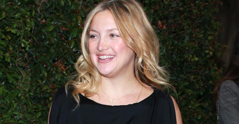 Marido de Kate Hudson mostra filho