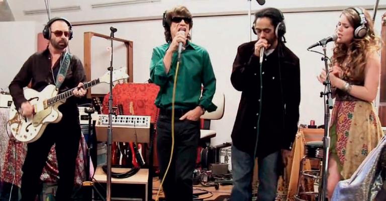 Nova banda: Dave Stewart e Mick Jagger