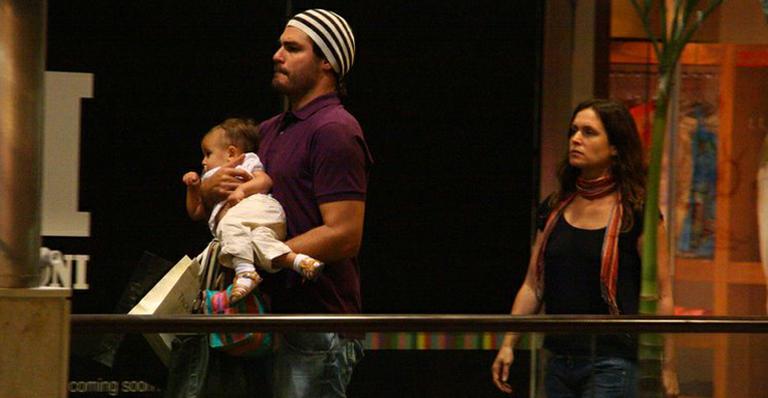 Thiago Lacerda: passeio em família no Rio
