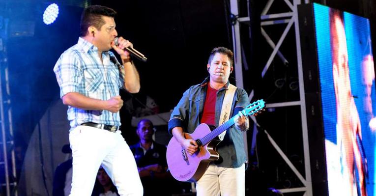 Bruno & Marrone agitam Barretos