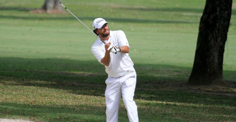 Rodrigo Lombardi: golfe com os amigos