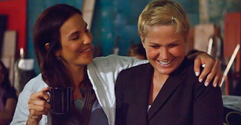 Veja Xuxa e Ivete nos bastidores de série