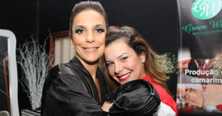 Fê Souza prestigia show de Ivete Sangalo