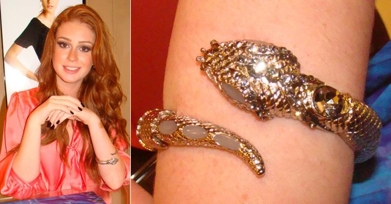 Marina Ruy Barbosa ousa em joia