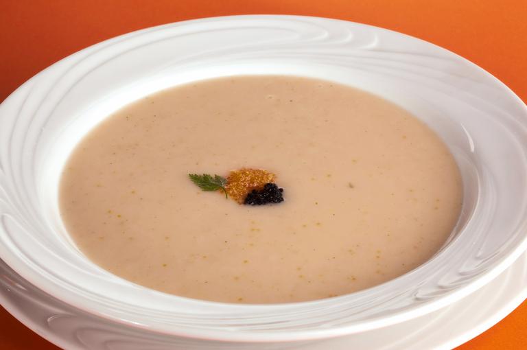 Cozinha Econômica: Creme de inhame com ovas de mujol