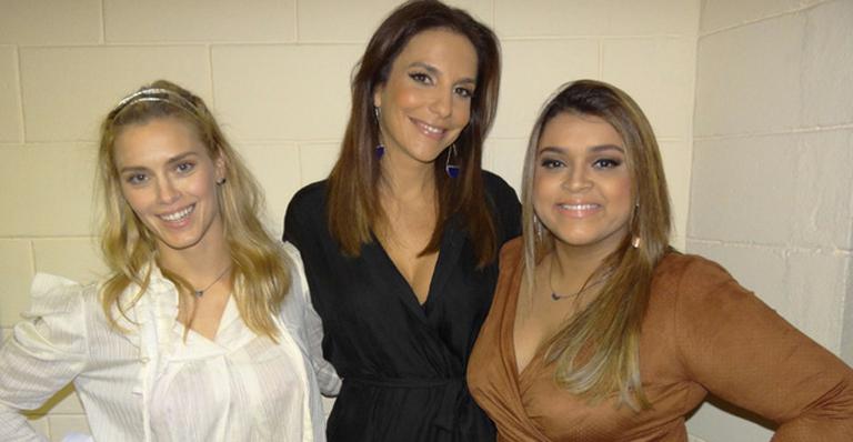 Vips dão parabéns para Huck em gravação