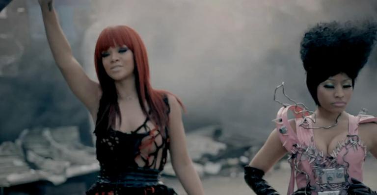 Rihanna e Nicki: clipe em clima pós-guerra