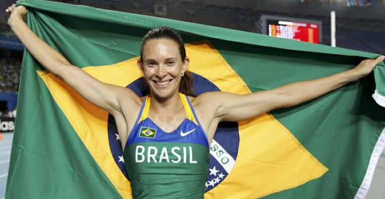 Murer ganha ouro inédito para o Brasil