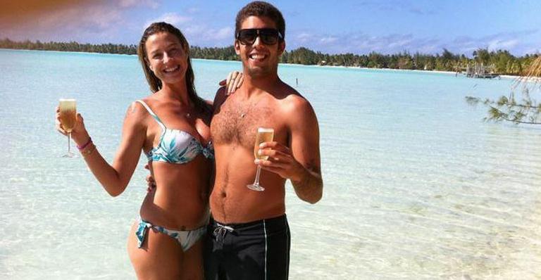 Luana Piovani e Pedro: viagem ao Tahiti