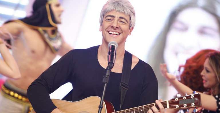 Rodrigo Faro se veste de Lulu Santos
