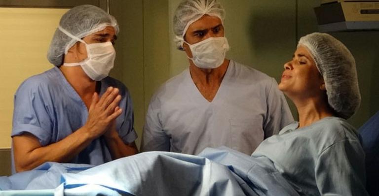 Celeste dá à luz em ‘Morde & Assopra’