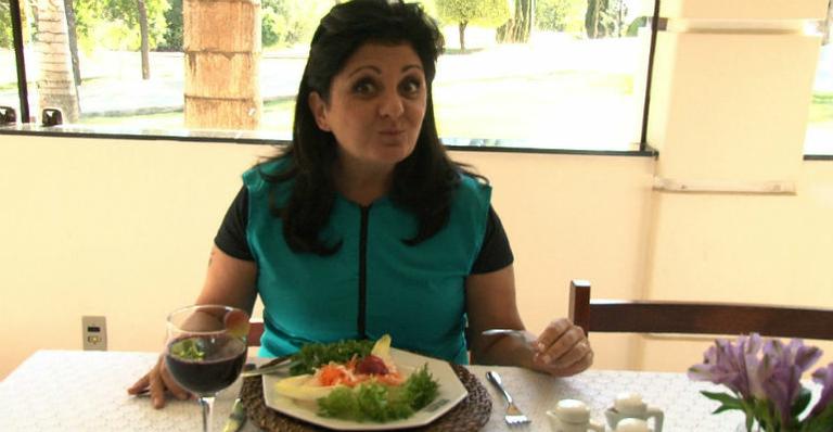 Conheça a dieta de Cris Nicolotti