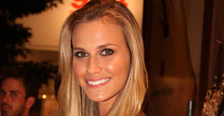 Renata Kuerten ganha homenagem