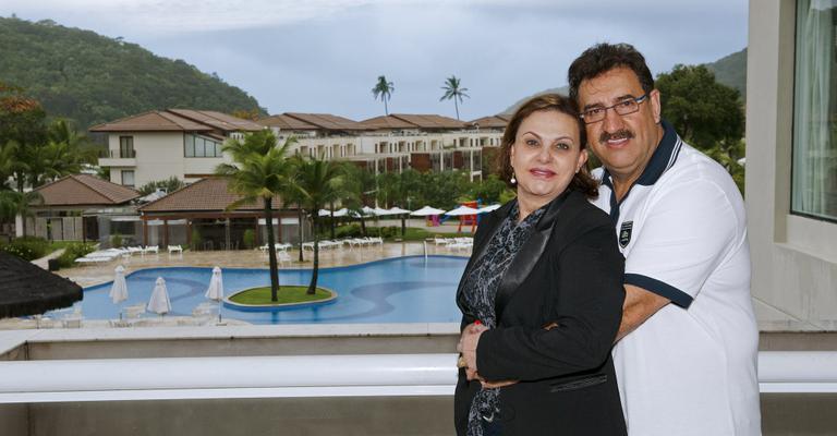 Ratinho comemora 30 anos de casado