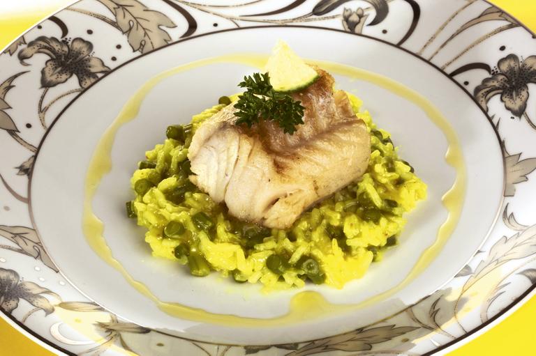 Cozinha Gourmet: Ao açafrão com bacalhau