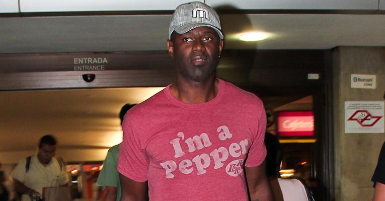 Brian McKnight chega ao Brasil
