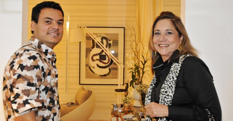 Leandro Reis e a amiga Michelle Marie