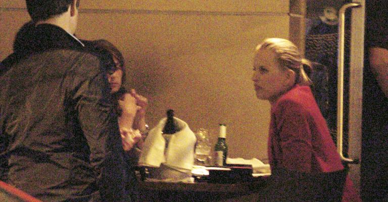 Top Karolina Kurkova visita o Rio