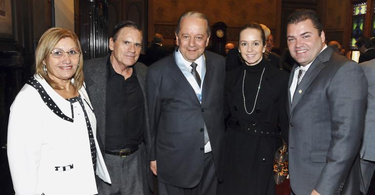 Honra a Marcos Quintela