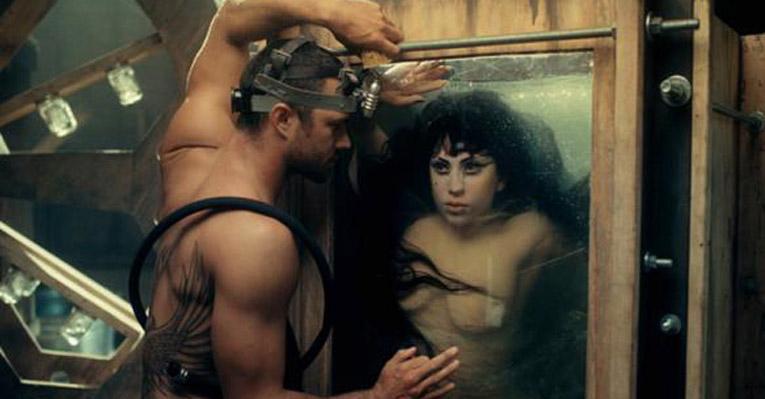Astro de clipe pode ser novo amor de Gaga