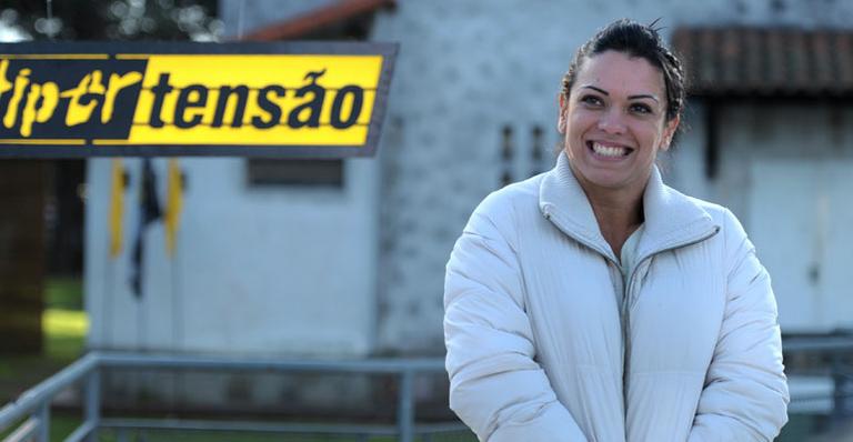 Polliana está fora do Hipertensão