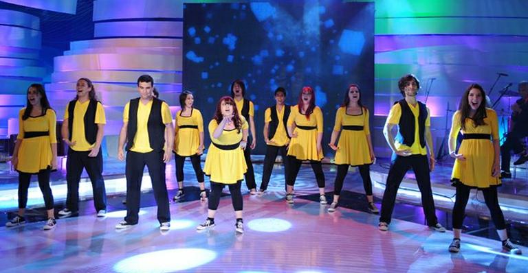 Na onda de Glee: Xuxa investe em corais