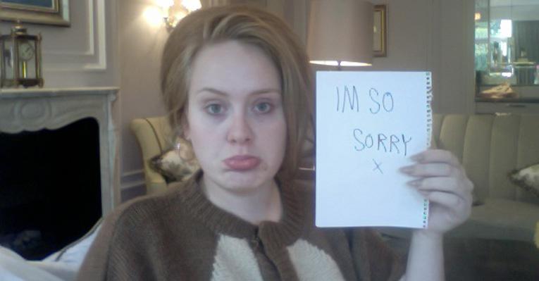 Adele: “Ainda não me sinto bem”