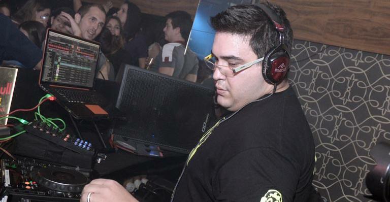 André Marques: DJ no interior de SP