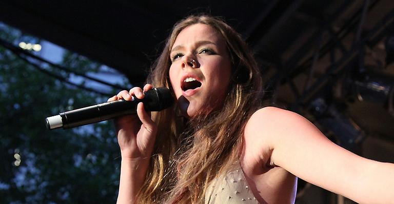 Joss Stone: medo de falar com o público