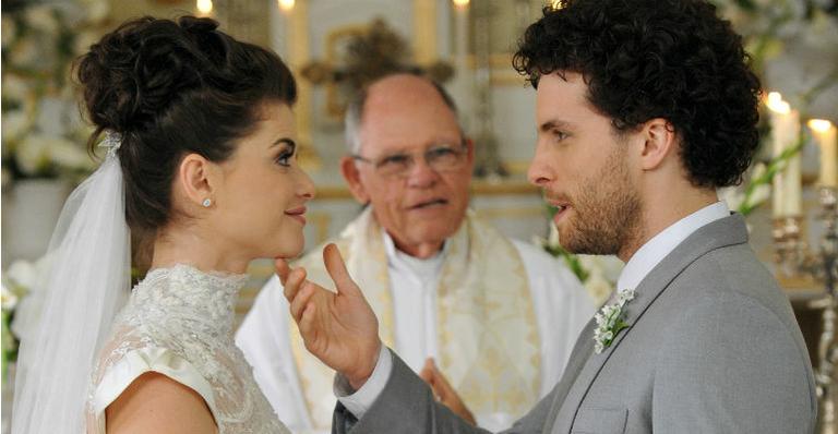 O casamento de Marcio e Lili em O Astro