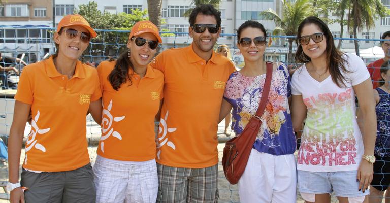 Virna Dias lança projeto social de vôlei no Rio