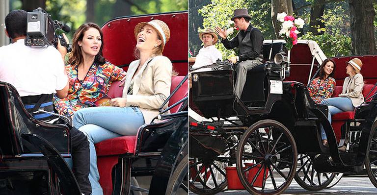 Angélica e Paola andam de charrete em NY