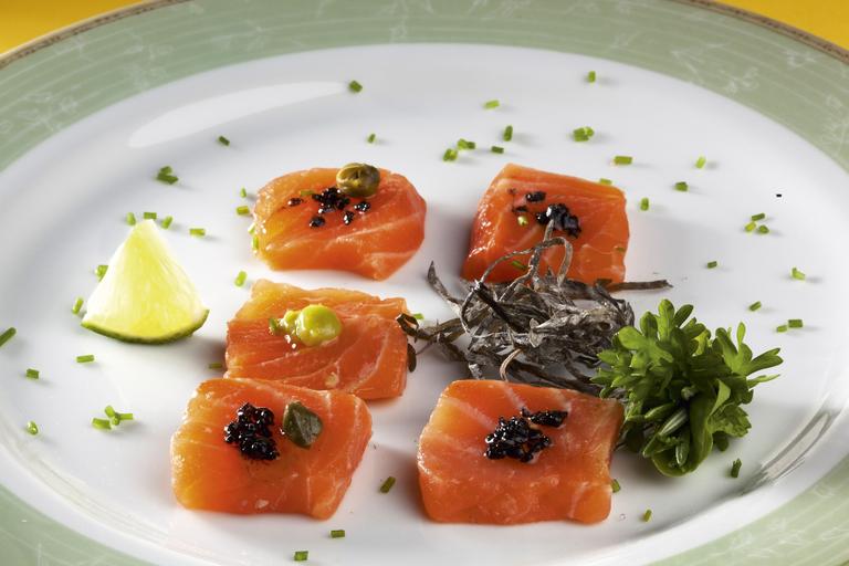 Cozinha Rápida: Salmão com limão e alga kombu