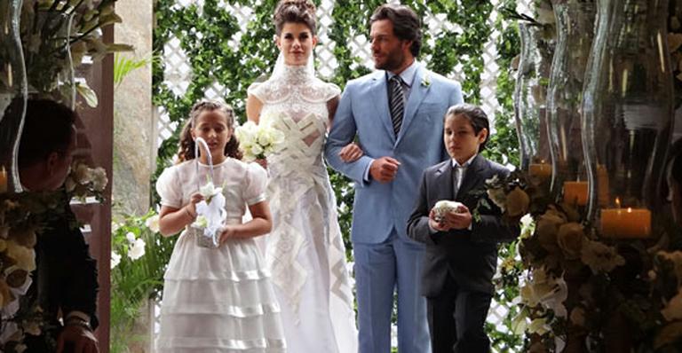 Márcio ‘abandona’ Lili no altar