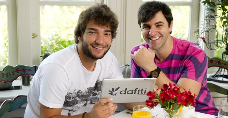 Famosos que adoram comprar pela net