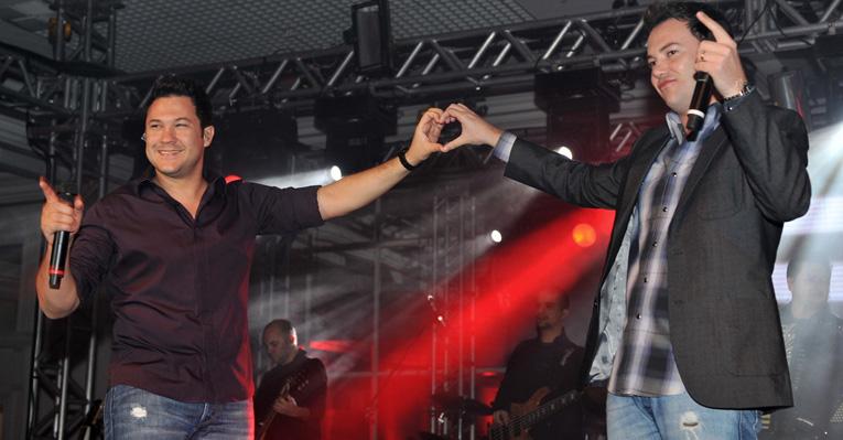 JB & Vinícius: sonho de cantar em espanhol