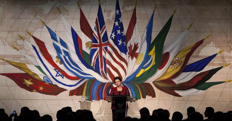 Dilma Rousseff recebe prêmio em NY