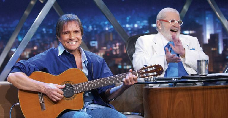 O bate-papo animado do Rei com Jô Soares na TV