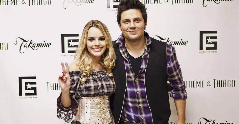 Agenda: Estreia no palco