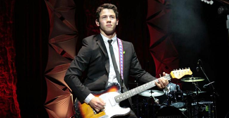 Nick Jonas confirma que está em negociações para integrar o júri de ‘American Idol’
