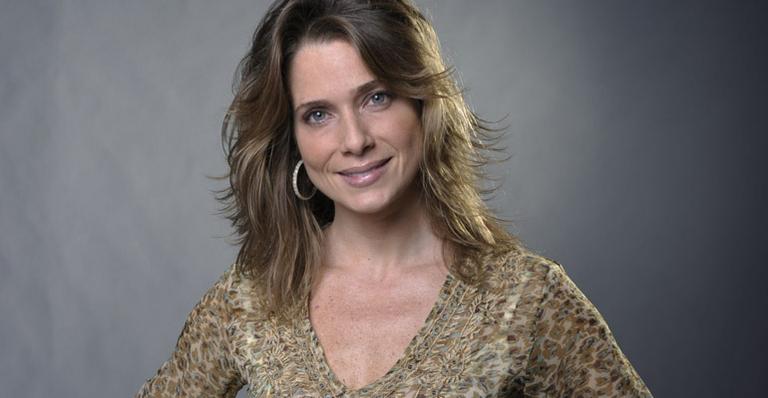 Spiller adere ao figurino de personagem