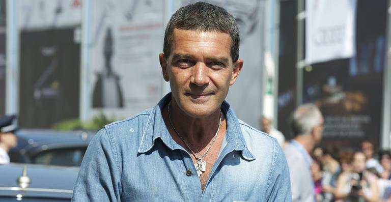 Banderas divulga filme na Espanha